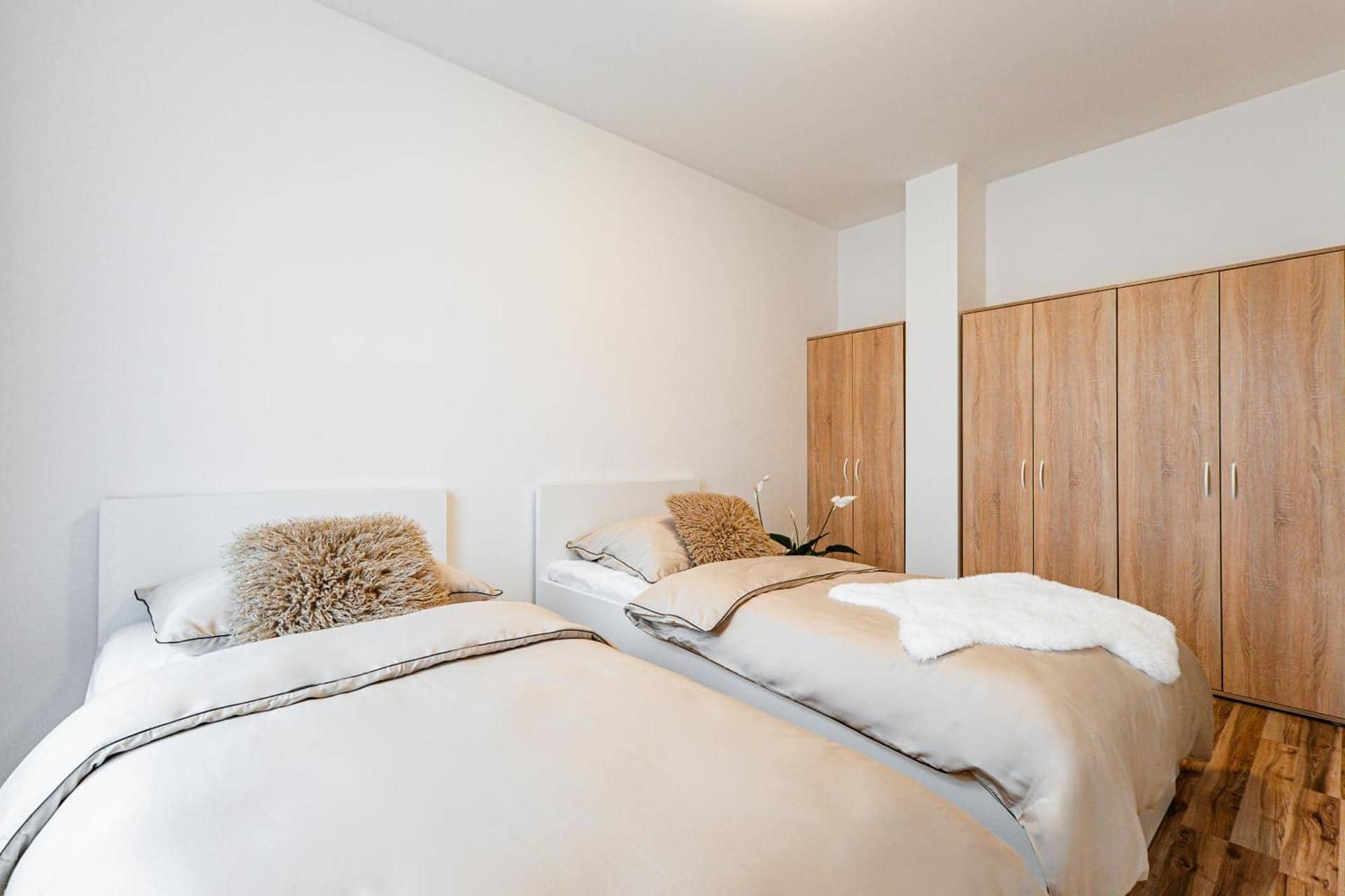 Karlsbad Apartments, Karlovy Vary — ložnice