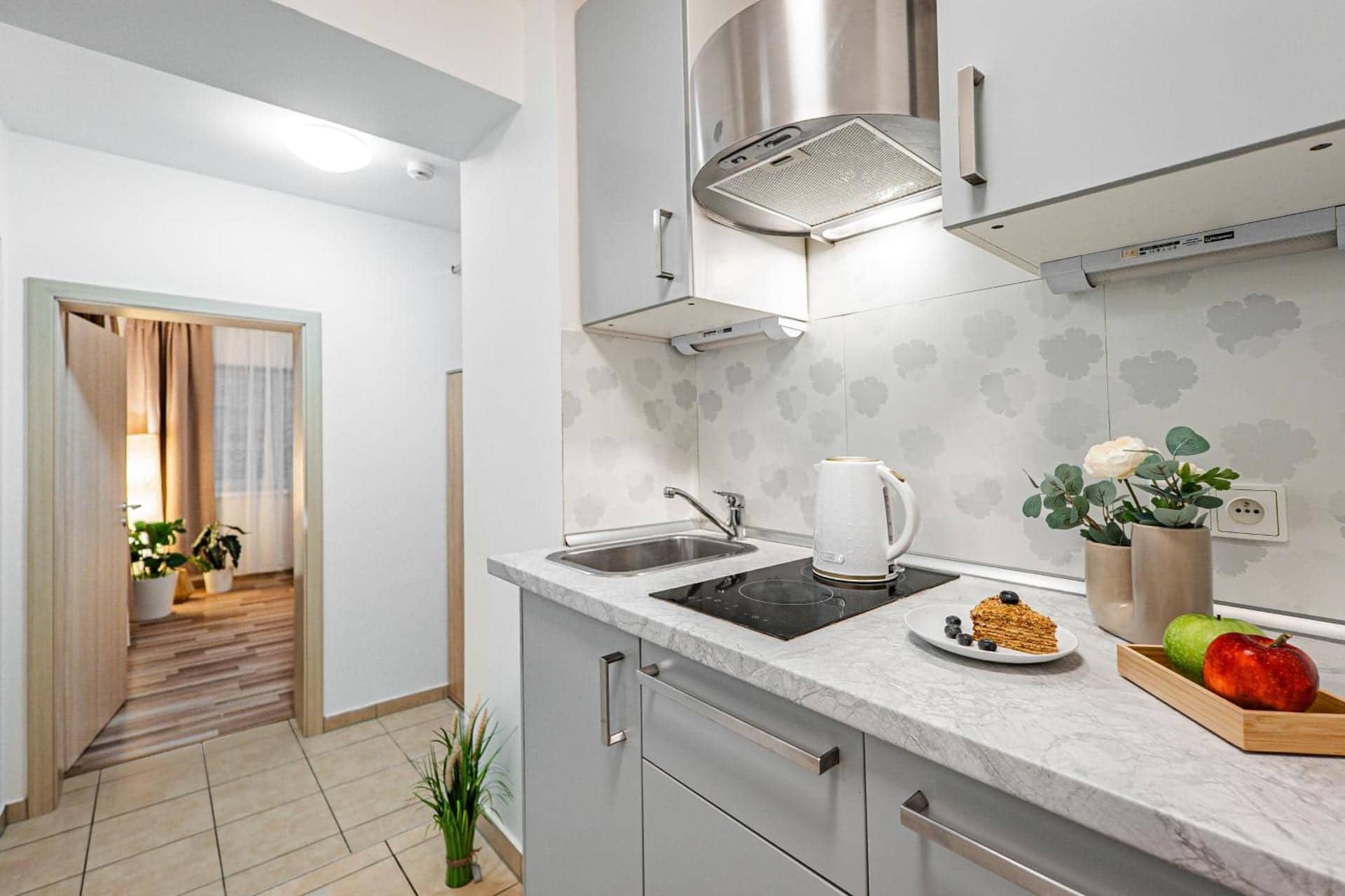 Karlsbad Apartments, Karlovy Vary — kuchyňský kout